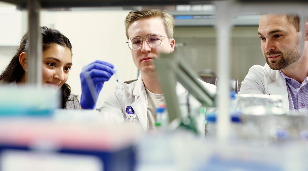 Research Scholars students in the lab