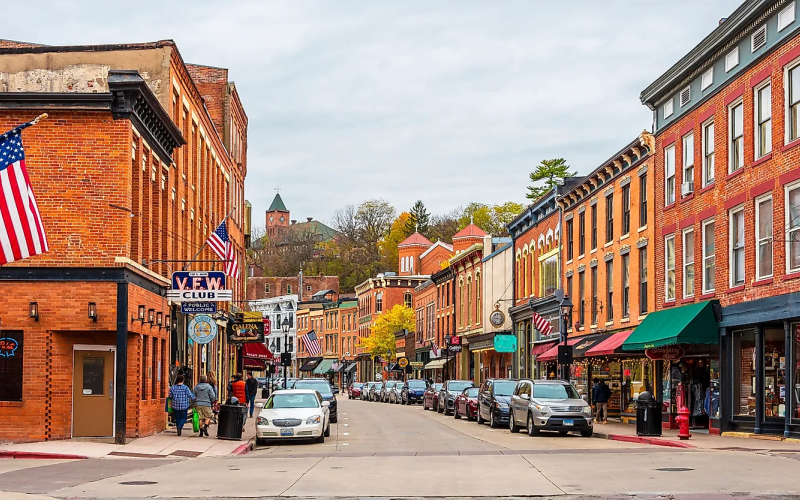 Street in Galena, Illinois