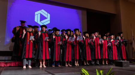 Image of the SIU DMSc class of 2021 taking the PA Oath