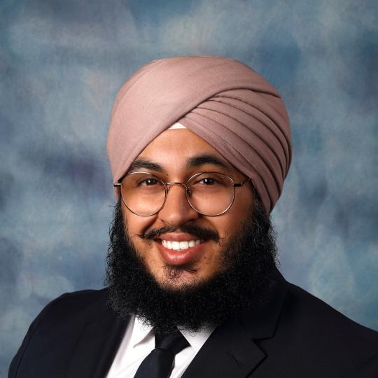 Raunaq Ratra, MD