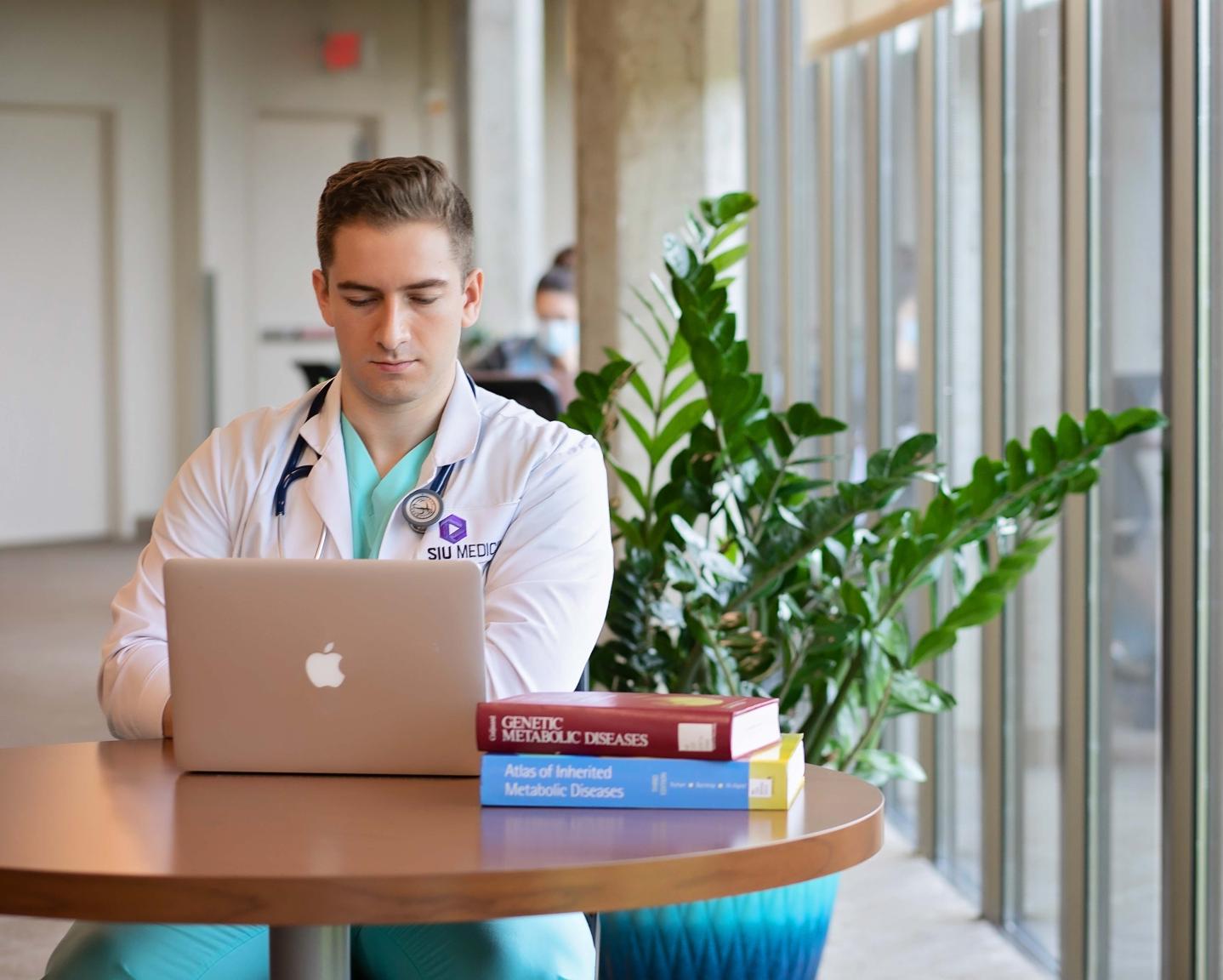 Student with laptop