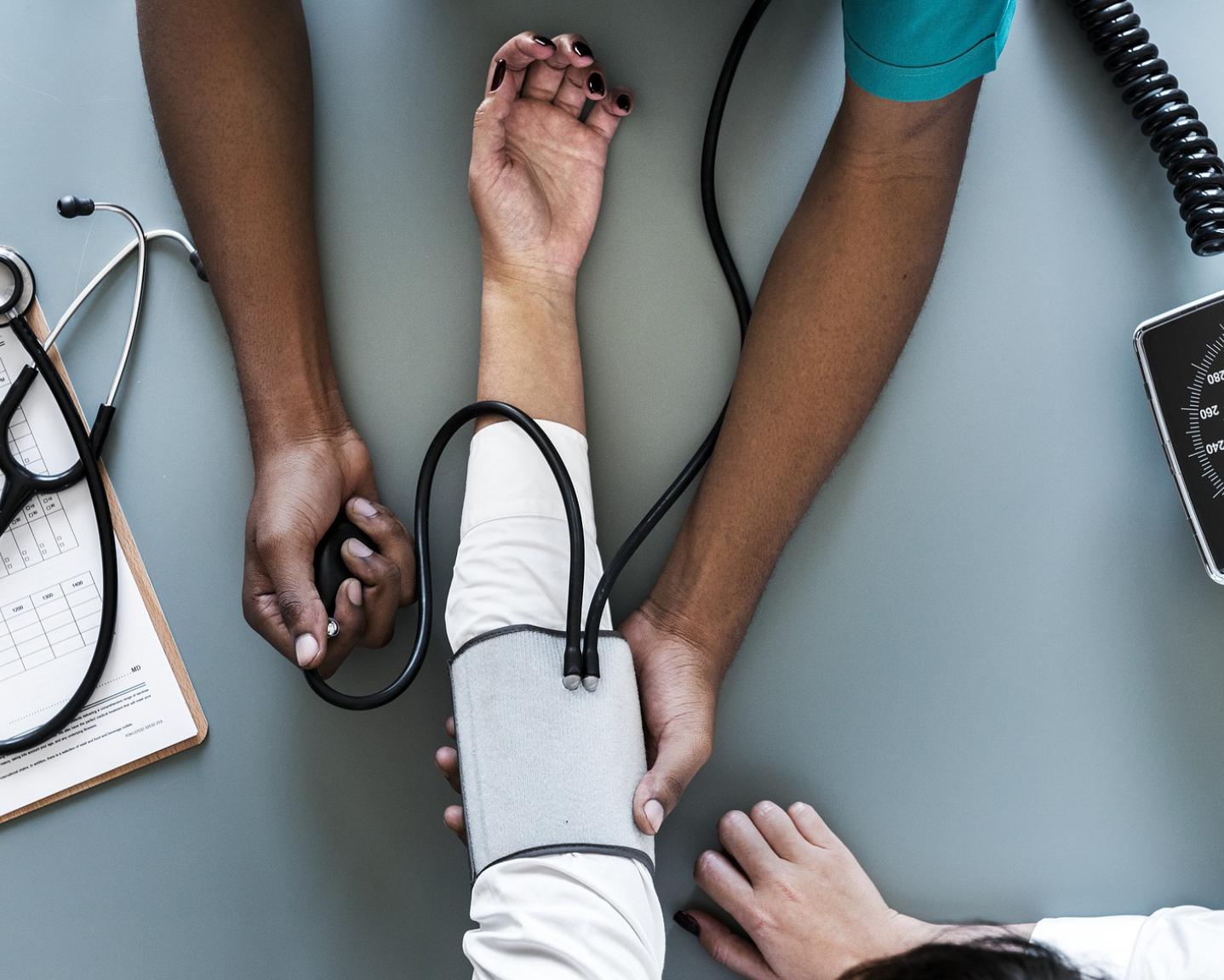 blood-pressure-test