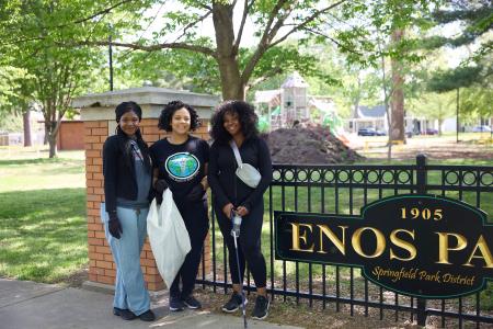 Photo of students participating in Day of Service