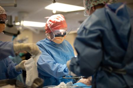 Med Student in Skills Lab