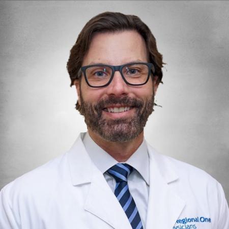 Travis Webb, MD '99