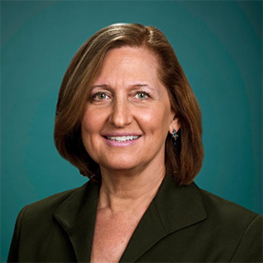 Dr. Lynne Barkmeier