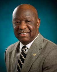 Robinson-McNeese Named Associate Dean for Diversity and Inclusion